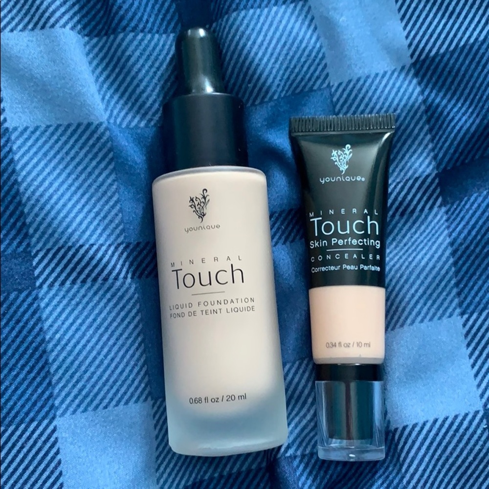 Younique organza foundation